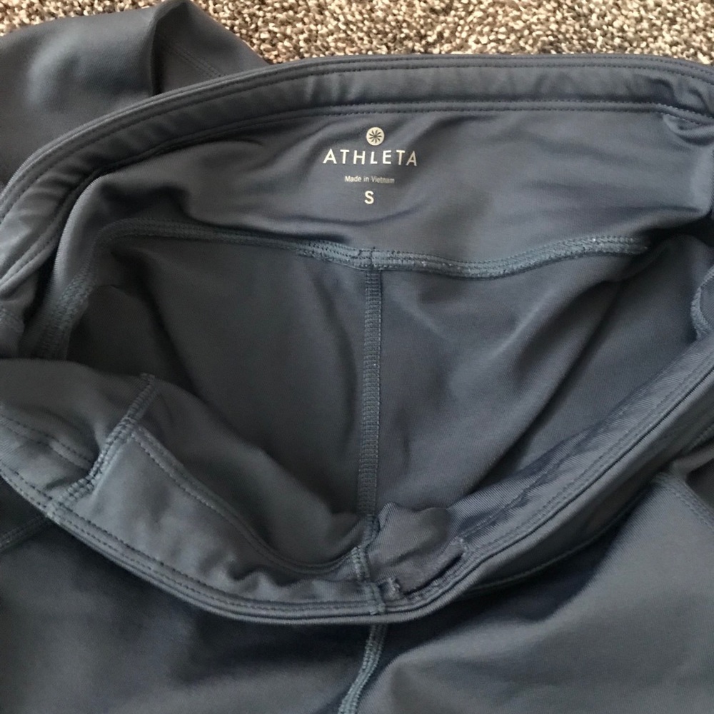 Athleta crop leggings size s